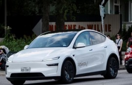 테슬라, 로보택시 등 호재에 주가 사상 최고