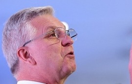 美 연준 월러 "기준금리, 점진적 인하 가능"