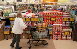 美, 11월 소비자물가 상승률 2.7%로 둔화돼