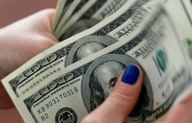 美 달러화, 8년 만에 최악의 한 해 보내