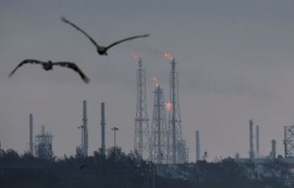 멕시코, 美 압박에 對쿠바 석유 수출 제한 검토