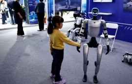 中, 피지컬 AI 특허 전쟁서 세계 1위...韓 3위