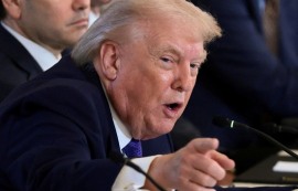 트럼프, ‘그린란드 매입’ 반대 8개국에 관세 폭탄