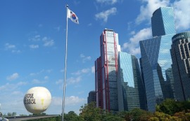 코스피 랠리에 증권주 '호황' vs 보험주 '부진'