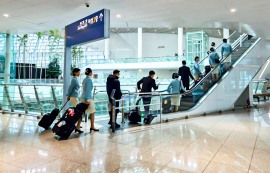 인천공항, T2 혼잡에 셔틀·주차 대책 '급조'