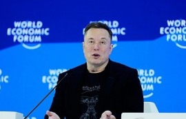 머스크 "옵티머스, 내년 말 대중 판매 가능”