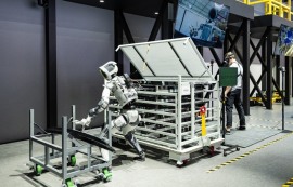 '로봇 도입'으로 갈등 불거지는 현대차 노사