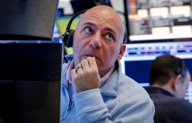 뉴욕증시, S&P500 사상 최고·다우는 하락