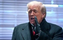 트럼프 "美 달러 스스로 수준 찾도록 해야"