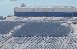 1월 수출, 반도체·자동차 호조로 역대 최대