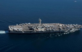 美-이란. 美 항모 근처 드론 격추로 긴장 고조