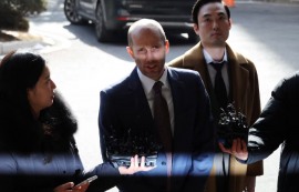 쿠팡 로비전, 영향력 확대...美 의회서 공방