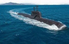 캐나다 "잠수함, 북극해 깨고 浮上 가능해야"