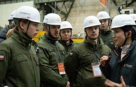폴란드 육사생들, 한화 K무기 생산 현장 방문