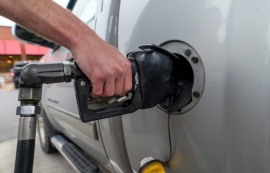 美-이란 전쟁 여파에 美 휘발유 가격 급등