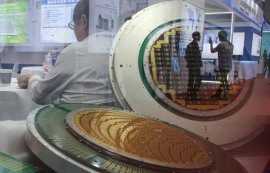 中 반도체, 日·美 장악 ‘포토레지스트’ 도전