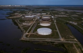 국제유가, 호르무즈 해협 개방 기대감에 급락