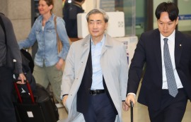 신현송 "엄중한 상황, 막중한 책임감 느껴"