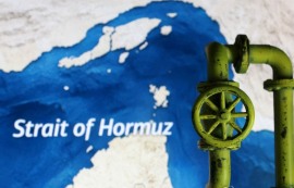 이란, 휴전에도 호르무즈 통행 하루 4척 허용