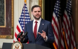 밴스, 이란 협상 주도...호르무즈 여전히 봉쇄