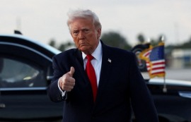 트럼프, 호르무즈 해역 이란 항구 봉쇄 선언