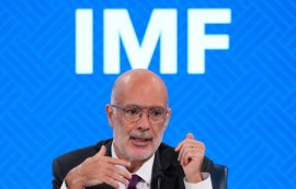 IMF "美 부채 문제, 세계 재정 위기 신호”