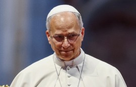 레오 14세 교황 “트럼프와 논쟁 관심 없어”