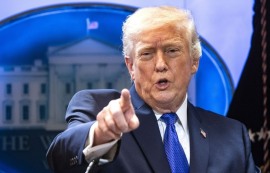 트럼프 "이란, 서명 안 하면 전국토 초토화"