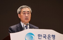 신현송 "유연한 통화정책 통해 물가 안정"