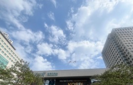 코스피, '또' 사상 최고..."코스피 8000 간다"