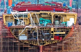 中 조선소, 중동전 여파에 유조선 대거 수주