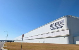 현대차 “컨베이어 벨트 대신 로봇이 차 운반"