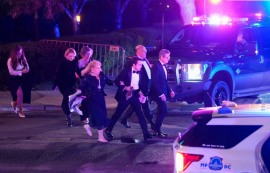 트럼프 대통령, 백악관 특파원 만찬 도중 총격 소동