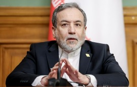 이란 "호르무즈 먼저 열고 핵 협상은 나중에"