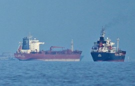 日 유조선 이데미쓰마루, 호르무즈 해협 통과