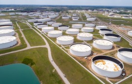 '할인' 美 전략비축유, 유럽 정유사로 향한다