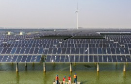 中, 중동전쟁에 청정에너지 수출 '사상 최대'