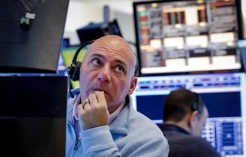 뉴욕증시, 유가 폭등·금리 동결에 S&P500↓