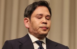 정용진 “모든 책임 내게”…신세계, 결함 인정