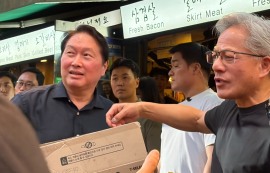 젠슨 황 "한국 AI 기술센터 설립...서울 유력"