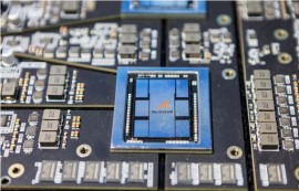 中, 토종 칩으로 학습된 '5대 AI 모델' 첫 공개