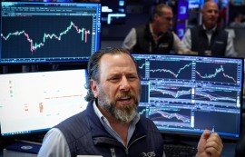 뉴욕증시, 반도체 폭등에 나스닥·S&P500↑