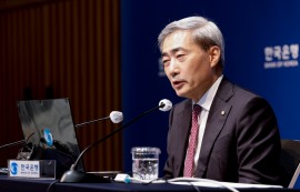 "한은의 추가 금리 인상 시기는 10월 유력"