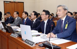 신현송 “금리 인상 기조 이어갈 필요가 있다"