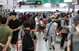 폭염에 달라진 장보기...유통가, 밤 소비 공략
