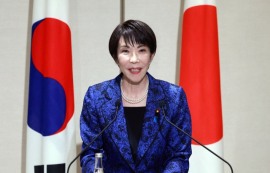 다카이치 총리, 야스쿠니 참배 대신 공물 봉납