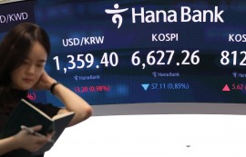 코스피, 美 금리·AI 악재에↓ 6600선은 지켜