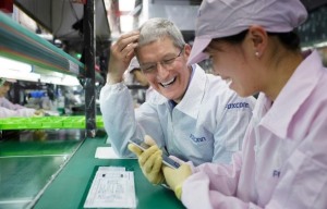 '탈중국' 생산망 꾸리던 애플, 中 계약사는 오히려 증가