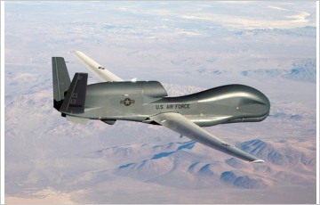 미군, 차세대 스텔스 무인기 RQ-180 개발에 올인