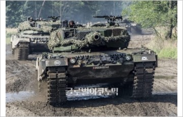 미 국방부 “주력 전차 에이브람스 우크라이나 도착”